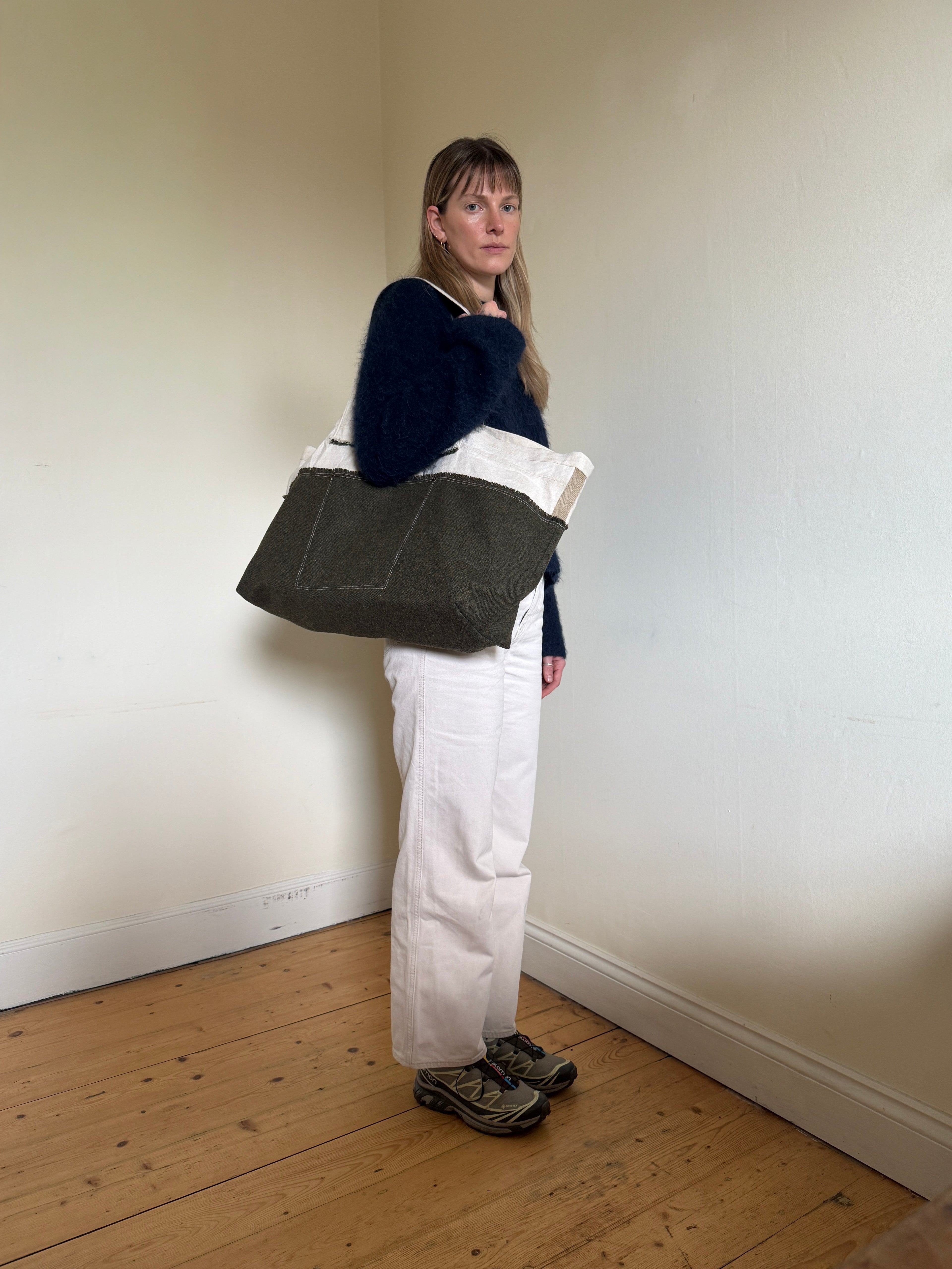 1 of 1 SHETLAND WOOL + ANTIQUE FRENCH LINEN TOTE