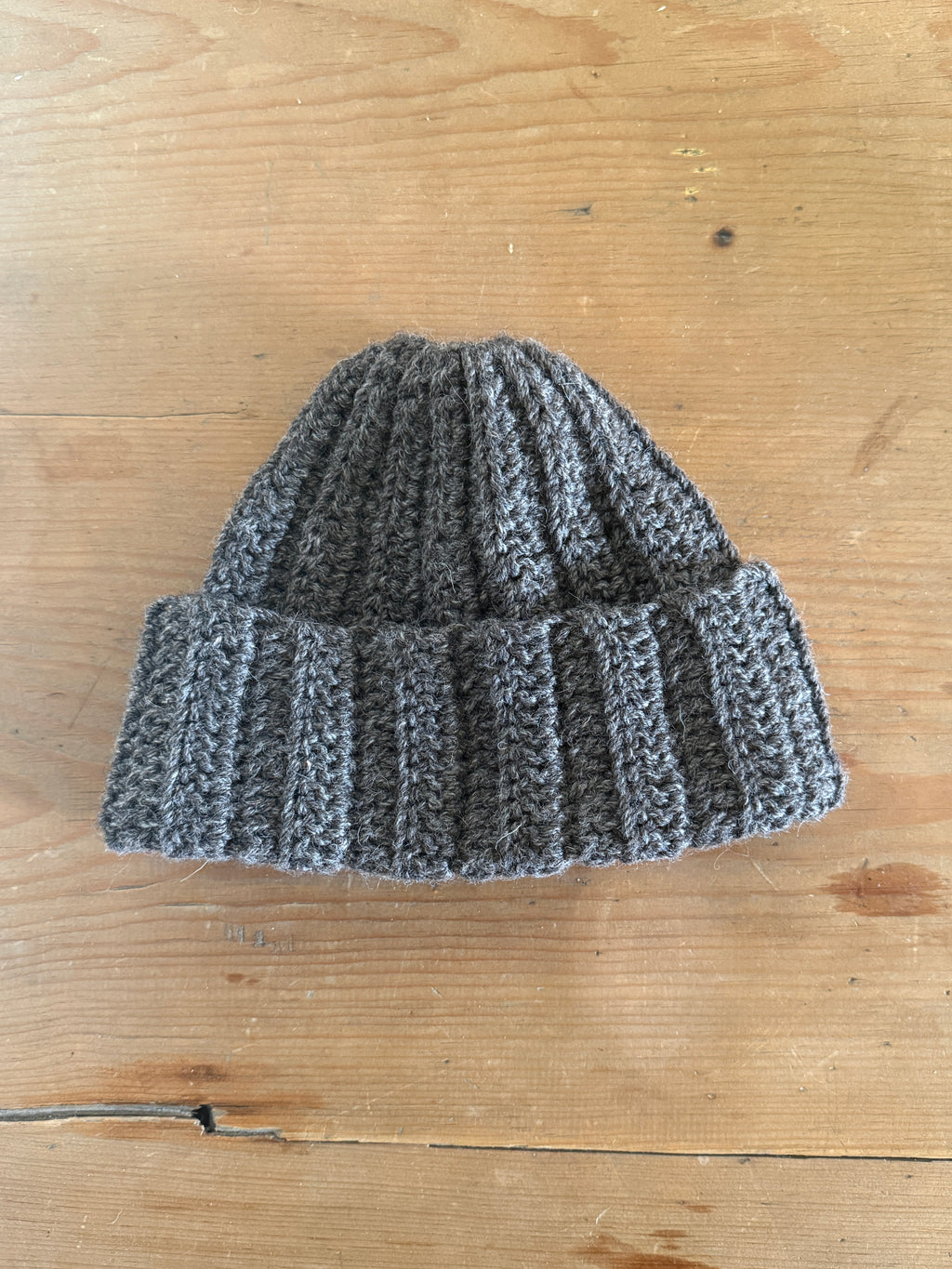 Knitted Wool Beanie - Grey Cairns