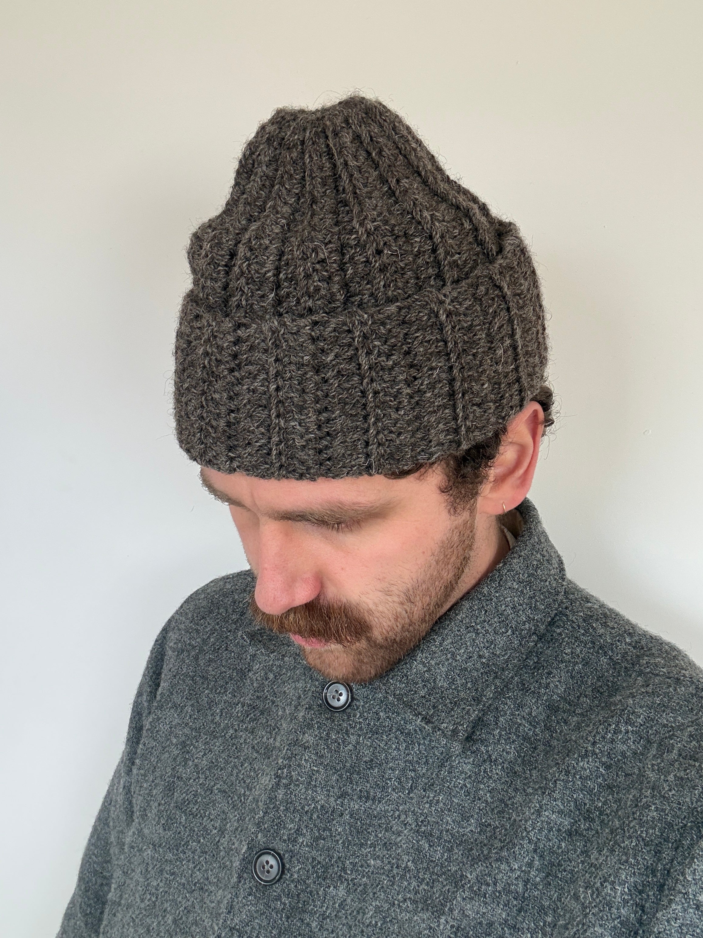 Knitted Wool Beanie - Grey Cairns