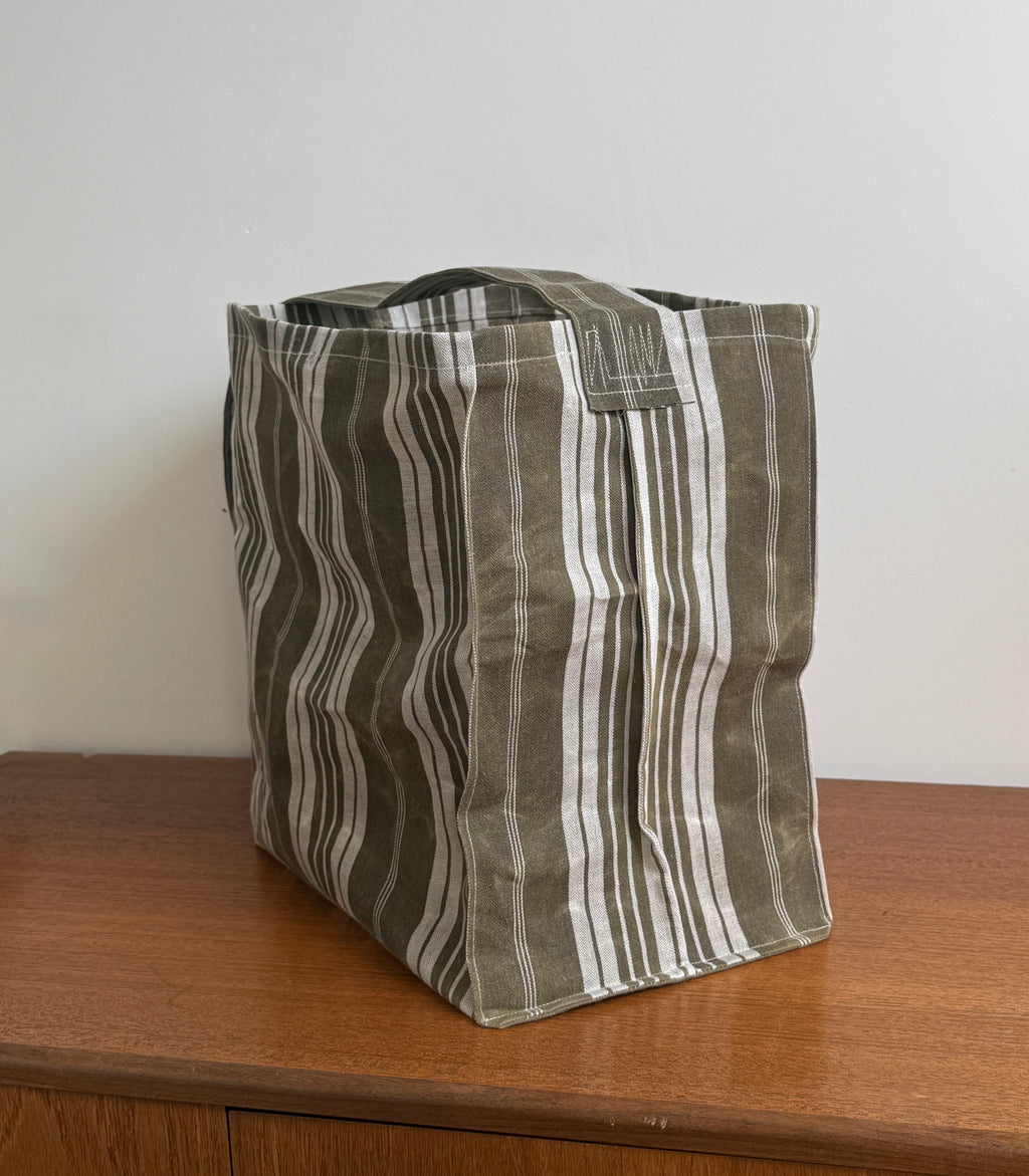 ANTIQUE FRENCH TICKING BIG'UN FORAGER BAG