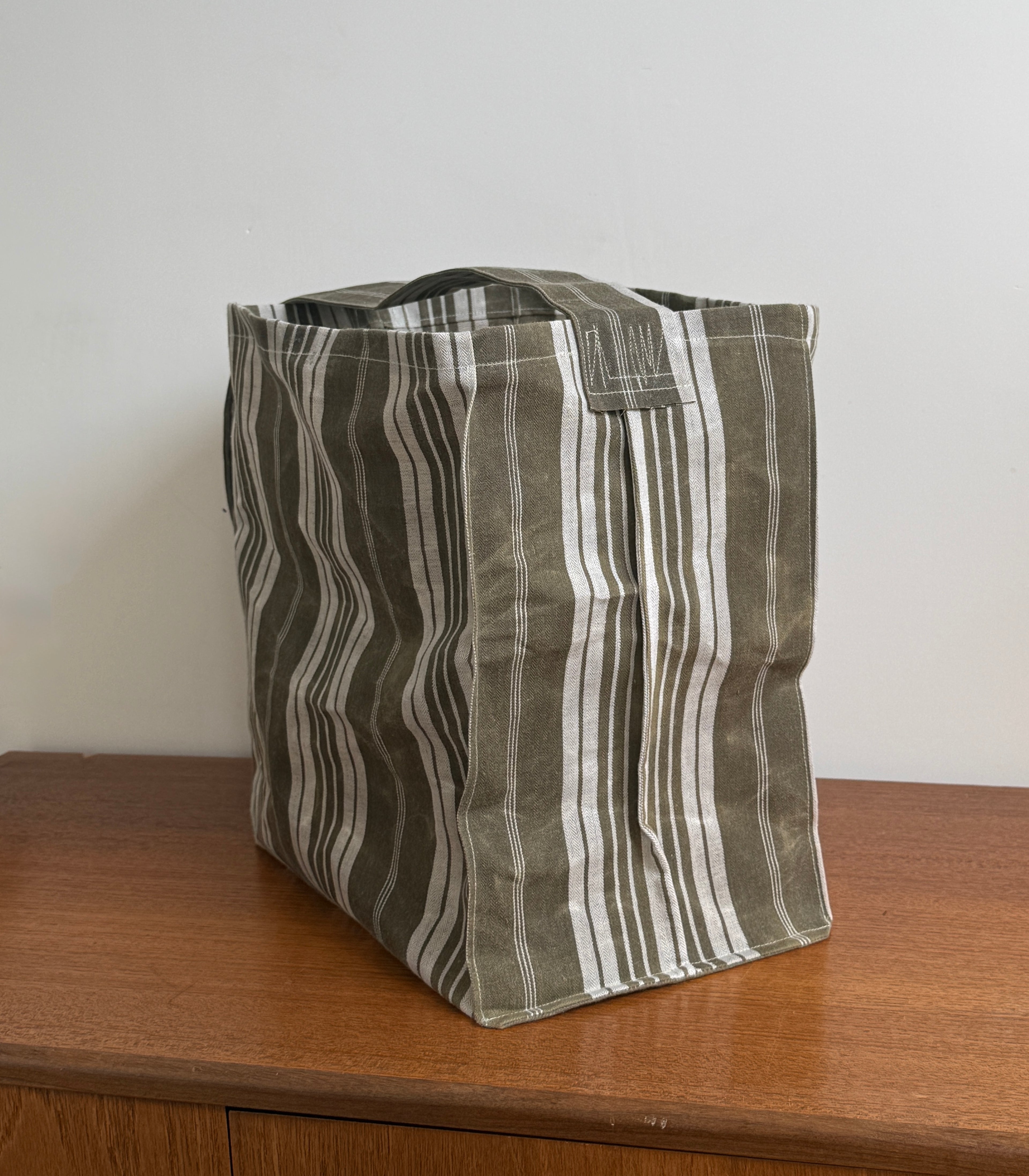 ANTIQUE FRENCH TICKING BIG'UN FORAGER BAG