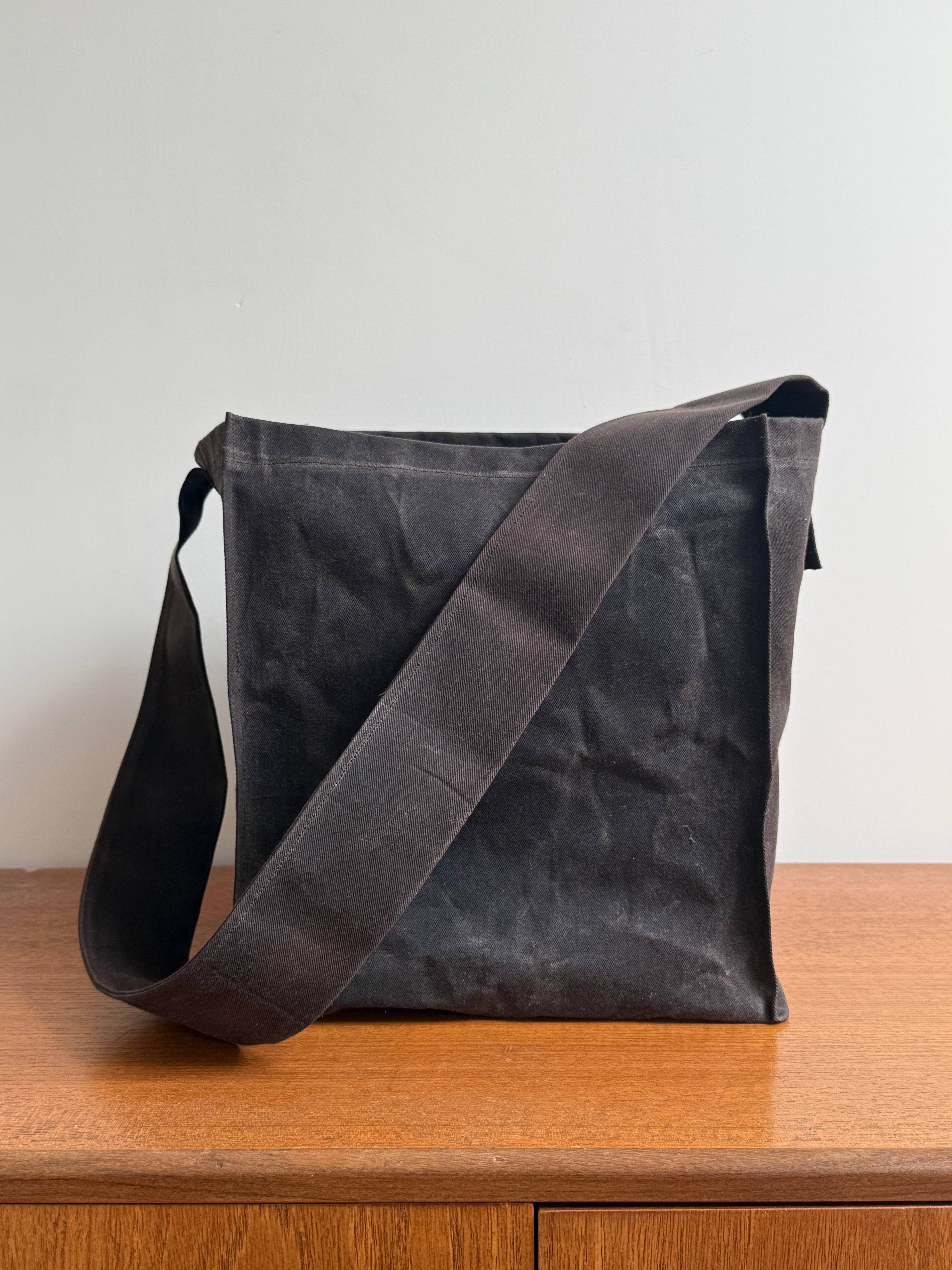 The FORAGER + 12oz WAXED COTTON TWILL
