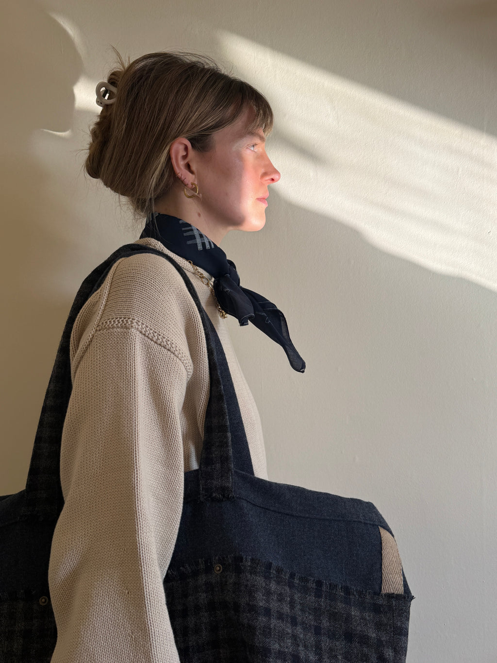 1 of 1 YORKSHIRE WOOL TOTE